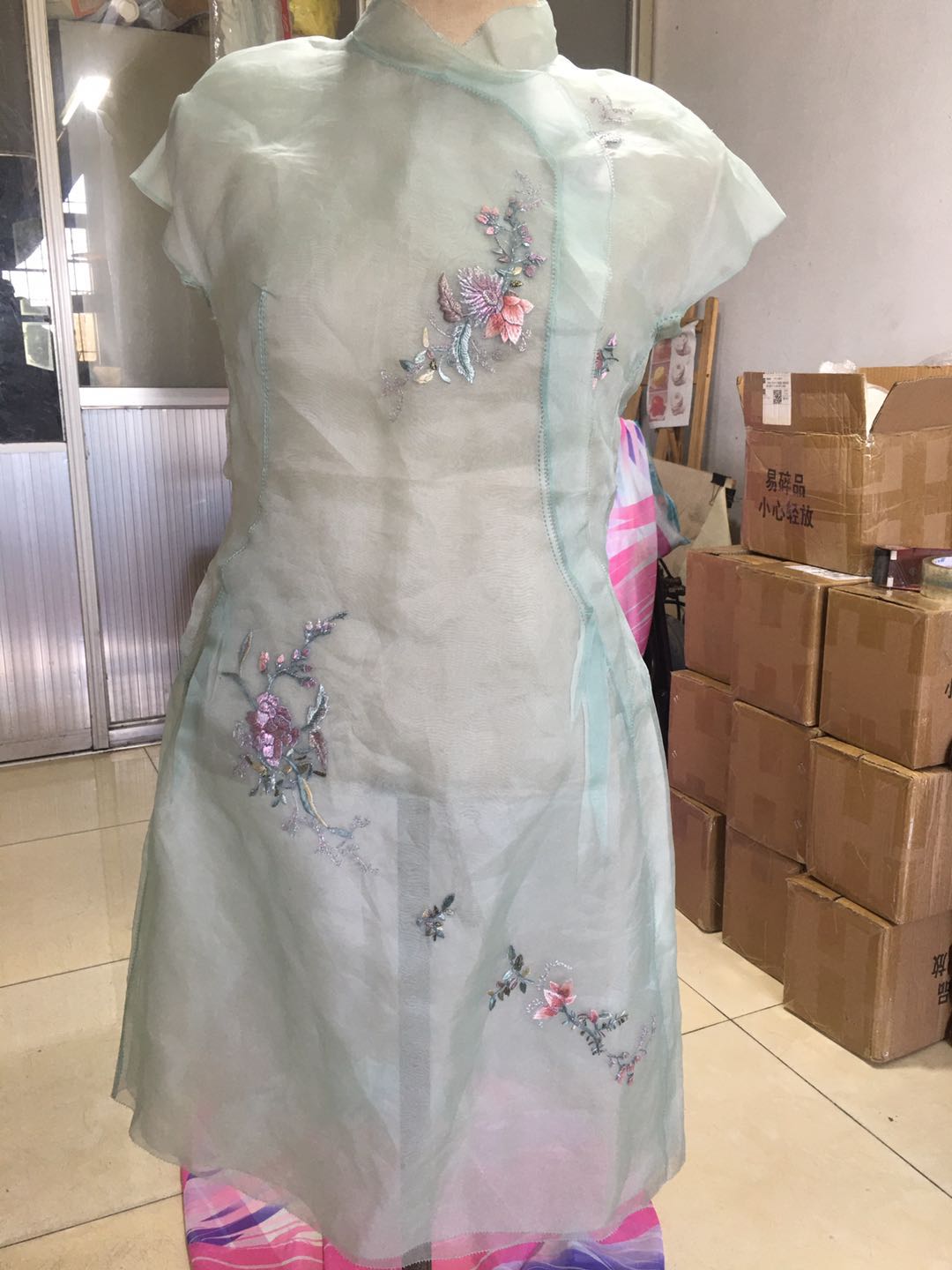 手工繡花的細節